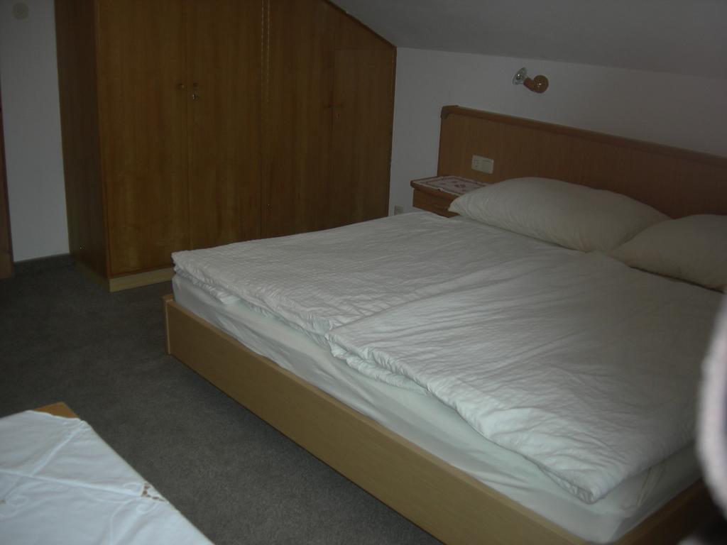 Apartament Haus Mooshof Lermoos Zewnętrze zdjęcie